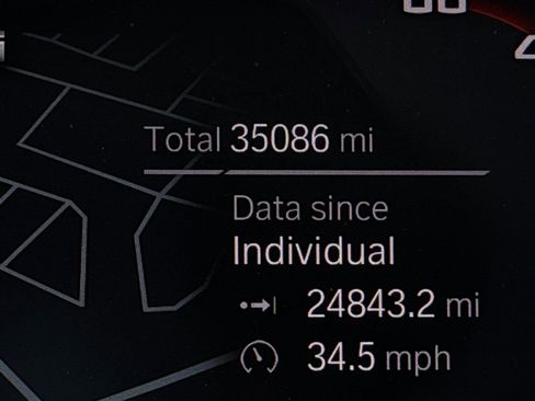 Used 2023 BMW M440i Coupe w/ Premium Package image 15