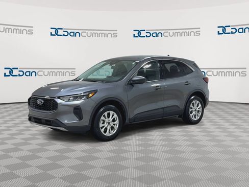 Used 2024 Ford Escape Active AWD/4WD image 4