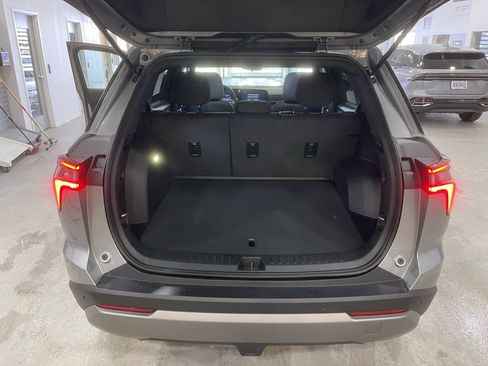 New 2026 Chevrolet Equinox LT image 28