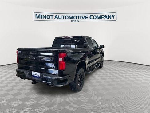 Used 2020 Chevrolet Silverado 1500 LT Trail Boss w/ Midnight Edition AWD/4WD image 8