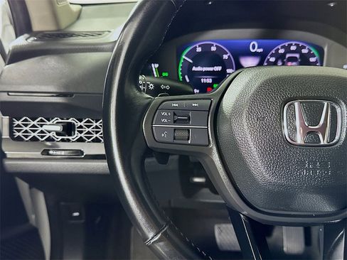 Used 2024 Honda Accord EX-L image 8