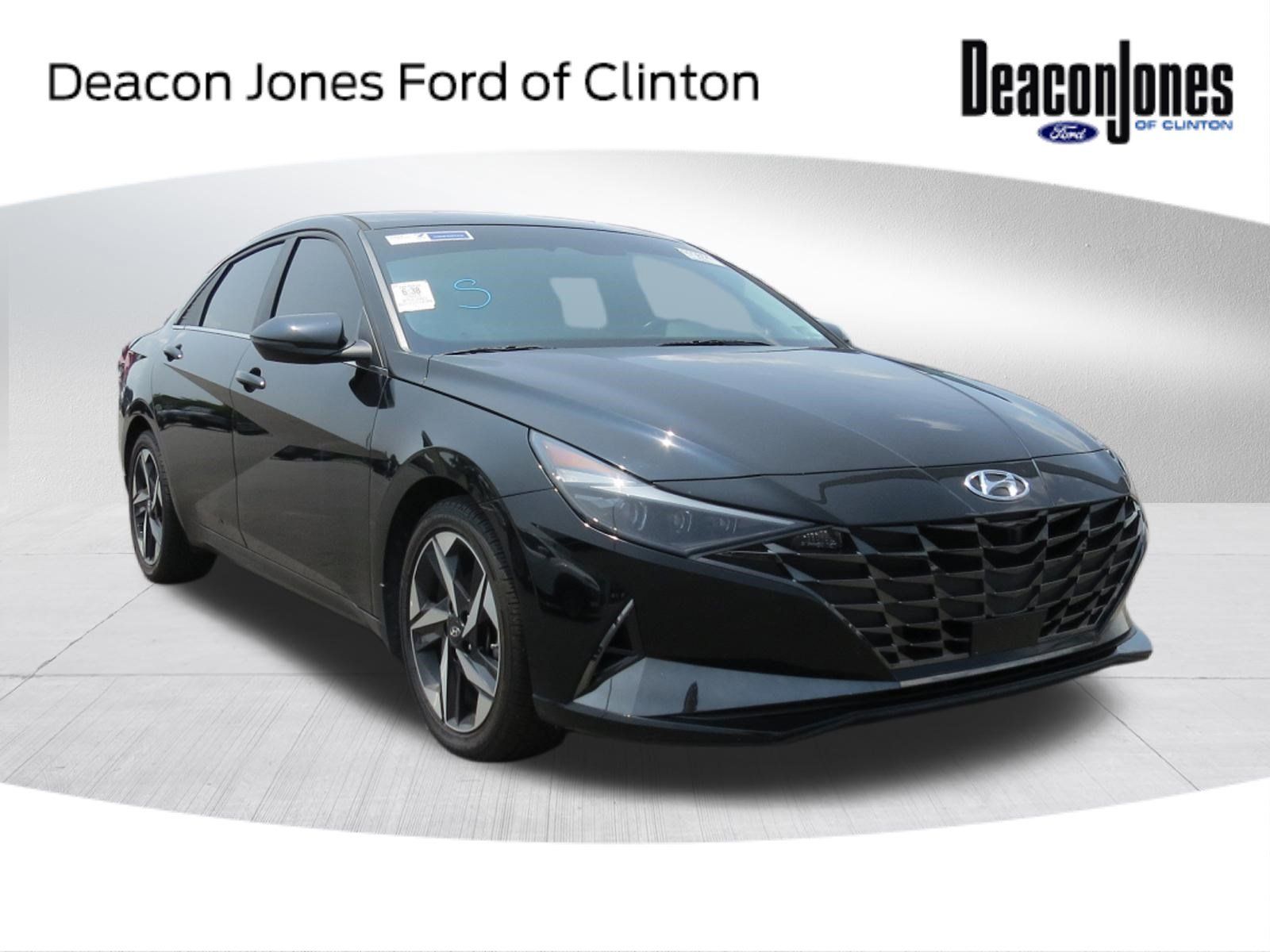 Used 2023 Hyundai Elantra Limited FWD image 1