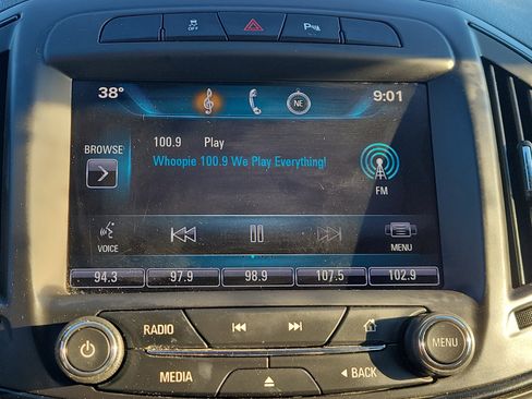 Used 2014 Buick Regal Premium image 23