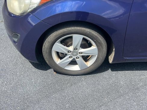Used 2013 Hyundai Elantra GLS FWD image 32