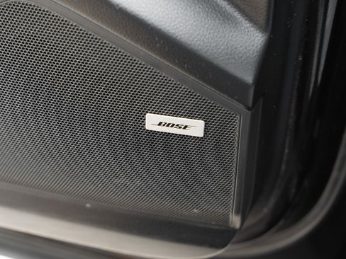 Used 2021 Porsche Cayenne Coupe image 20