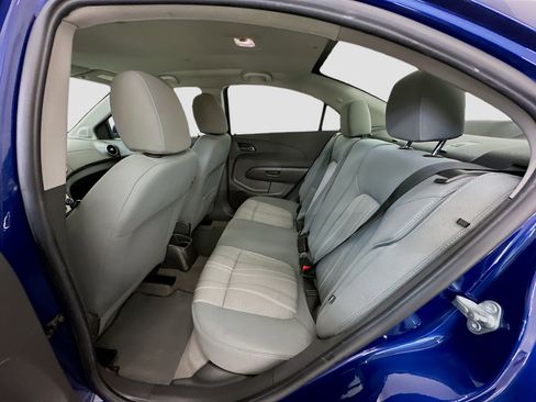 Used 2014 Chevrolet Sonic LT image 27