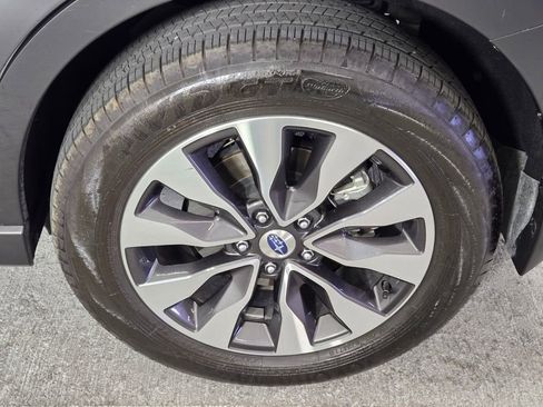 Certified 2025 Subaru Outback Limited AWD/4WD image 13
