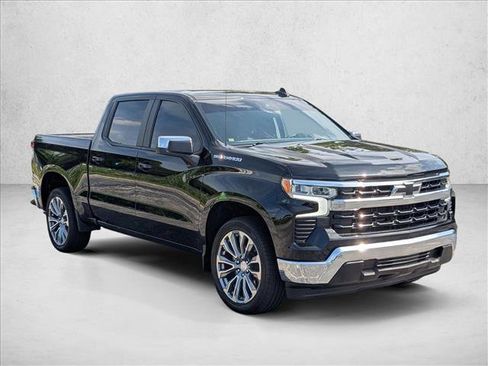 Used 2023 Chevrolet Silverado 1500 LT w/ LPO, Dark Essentials Package RWD image 3