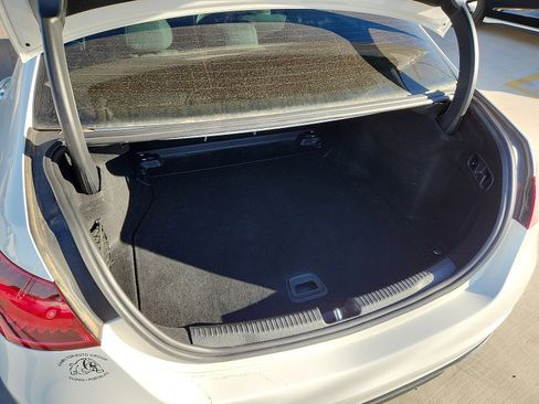 Used 2022 Mercedes-Benz C 300 Sedan image 8
