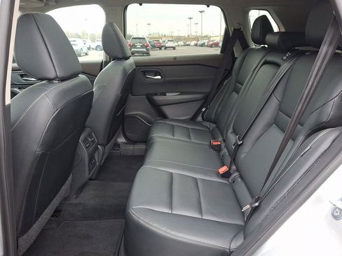 Certified 2023 Nissan Rogue SL w/ SL Premium Package image 10