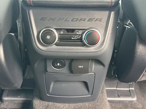 Used 2026 Ford Explorer ST-Line AWD/4WD image 18