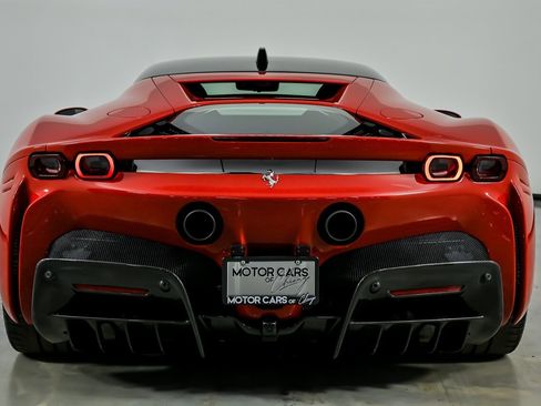 Used 2023 Ferrari SF90 Stradale image 11