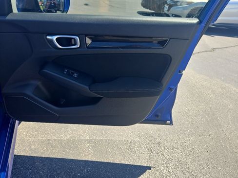 Used 2023 Honda Civic EX image 32