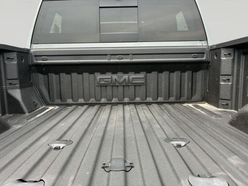 Used 2025 GMC Sierra 2500 Denali AWD/4WD image 30