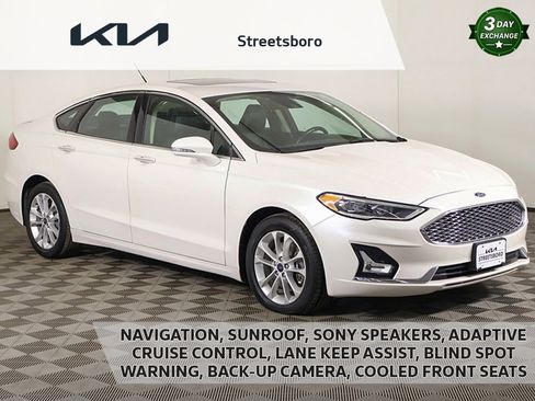 Used 2020 Ford Fusion Energi Titanium image 1