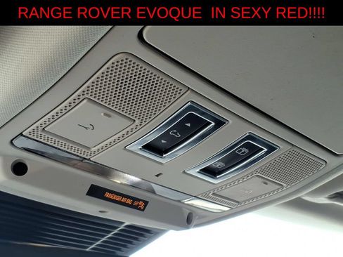 Used 2023 Land Rover Range Rover Evoque SE AWD/4WD image 23