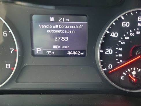 Used 2023 Kia Seltos EX AWD/4WD image 23