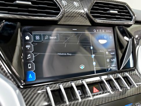 Used 2020 Lamborghini Urus AWD/4WD image 88
