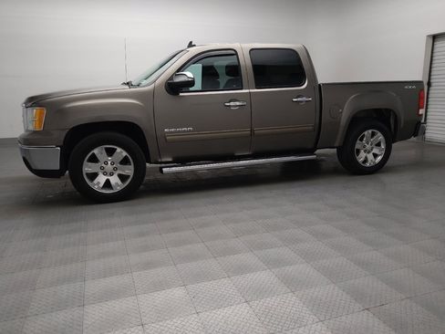 Used 2013 GMC Sierra 1500 SLE w/ Power Tech Package AWD/4WD image 2