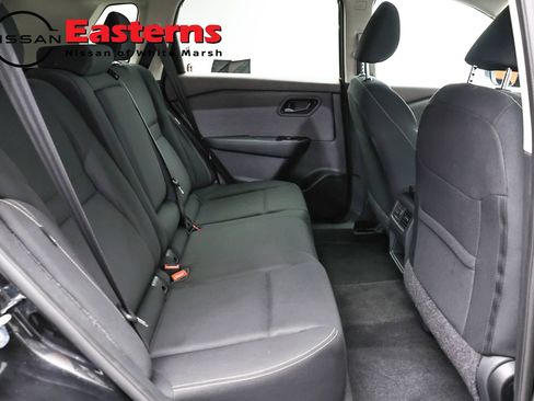 Used 2023 Nissan Rogue S AWD/4WD image 23