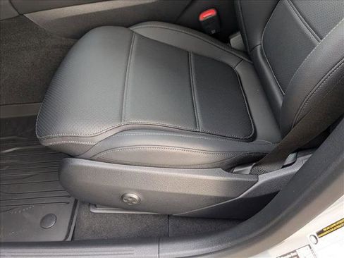 Certified 2026 Mercedes-Benz GLC 300 GLC 300 image 4