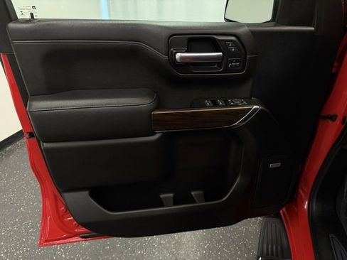 Used 2019 GMC Sierra 1500 SLT w/ SLT Premium Plus Package image 9