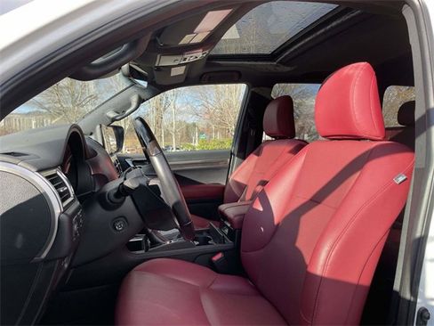 Used 2022 Lexus GX 460 Premium image 19