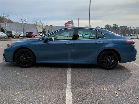 Used 2023 Toyota Camry XSE image 7