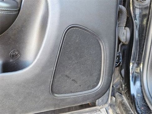 Used 2015 Chrysler 200 S w/ Comfort Group image 24