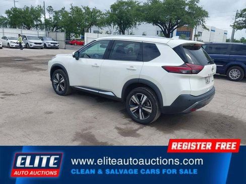 Used 2023 Nissan Rogue SL AWD/4WD image 6