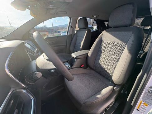 Used 2022 Chevrolet Equinox LT image 26