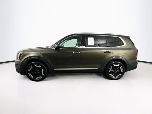 Used 2025 Kia Telluride S FWD image 4