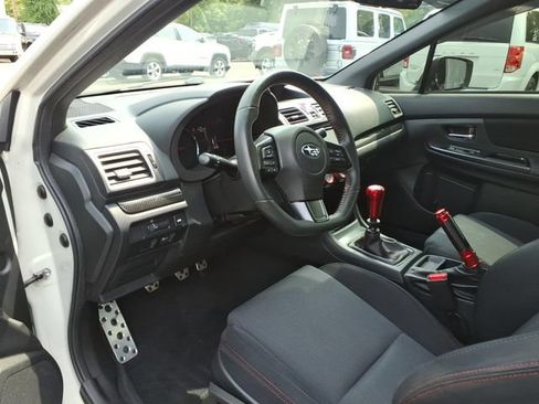 Used 2019 Subaru WRX AWD/4WD image 8