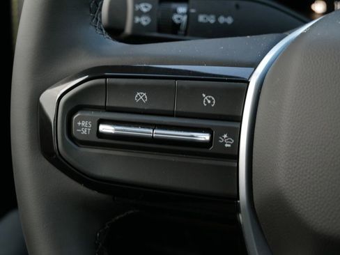 New 2026 Chevrolet Colorado ZR2 w/ Technology Package image 24