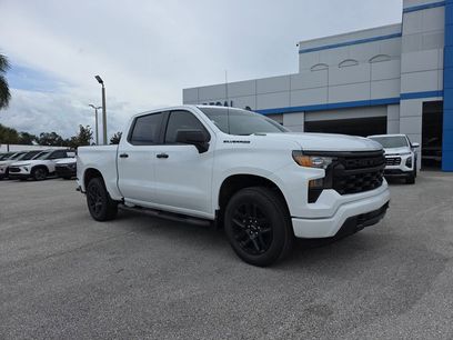 New 2025 Chevrolet Silverado 1500 Custom w/ Turbomax Blackout Package