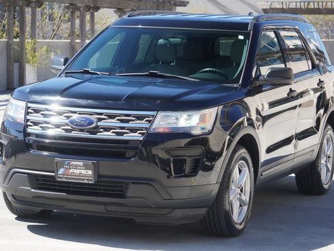 Used 2018 Ford Explorer 4WD image 18