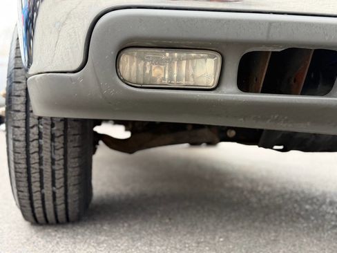 Used 2002 Chevrolet Silverado 3500 LS w/ Electrical Convenience Pkg image 77