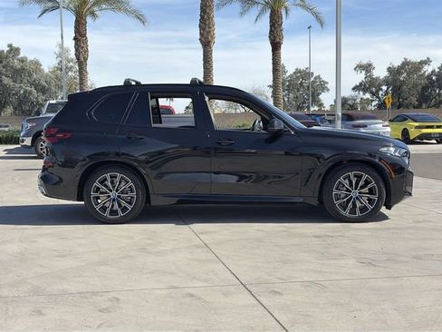 Used 2025 BMW X5 xDrive50e w/ M Sport Package image 5