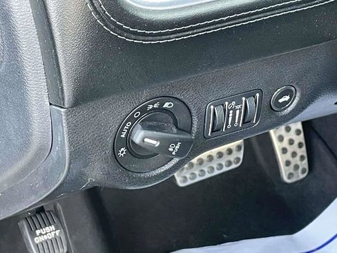 Used 2019 Dodge Charger GT w/ Plus Group image 27