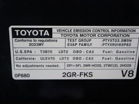 Used 2023 Toyota Tacoma SR5 w/ Technology Package image 57