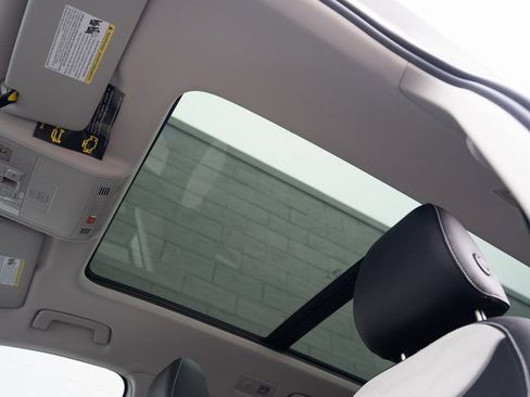 New 2026 Volkswagen Taos SEL AWD/4WD image 13