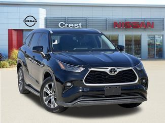 Used 2022 Toyota Highlander XLE video 1