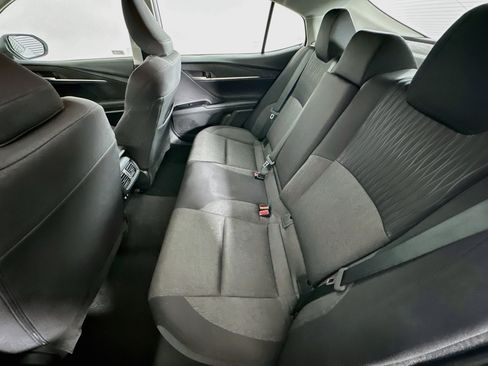 Used 2025 Toyota Camry LE FWD image 28