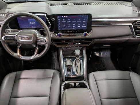 Used 2024 GMC Canyon Elevation w/ Elevation Premium Package image 23