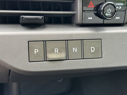 New 2026 Nissan Leaf Platinum+ FWD image 32