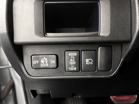 Used 2019 Toyota Tacoma TRD Off-Road image 28