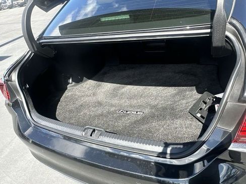 Used 2022 Lexus ES 300h w/ Accessory Package image 27