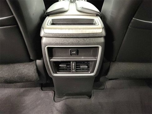 Used 2016 Nissan Murano SL w/ SL Technology Package image 33