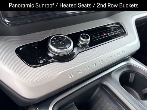Used 2025 Ford Expedition Active AWD/4WD image 17