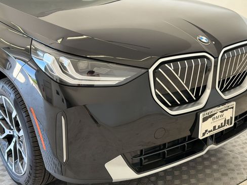Used 2026 BMW X3 xDrive30i w/ Premium Package AWD/4WD image 12